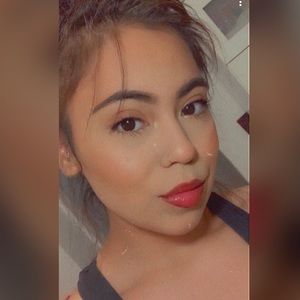 Meet your Posher, Ariana